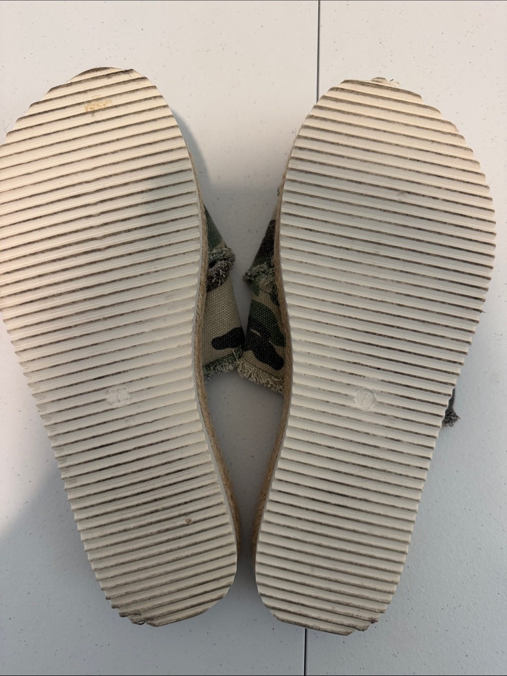 NAHLO Kamala Camo Print Yoga Mat Platform Espadrilles Slides size 7 - Picture 10 of 11